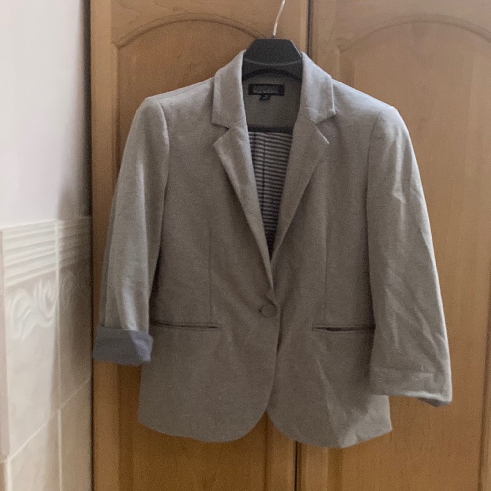 Grey Blazer M